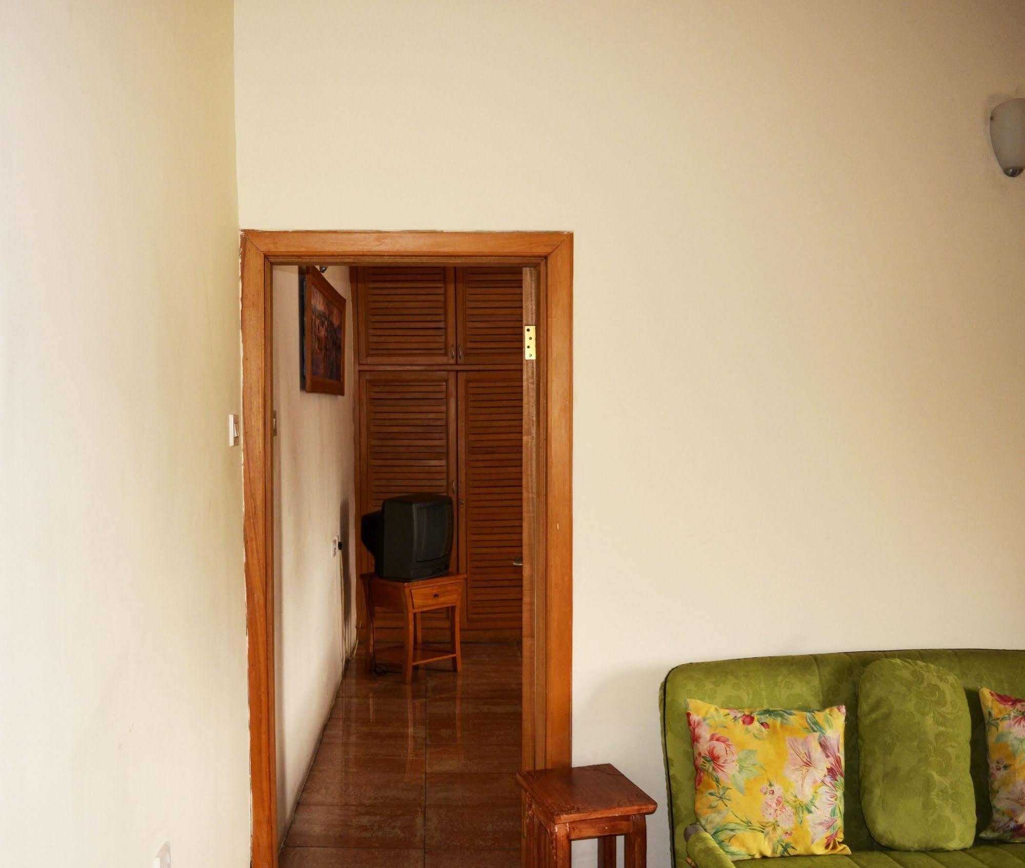 Hotel Georgia Accra Kültér fotó